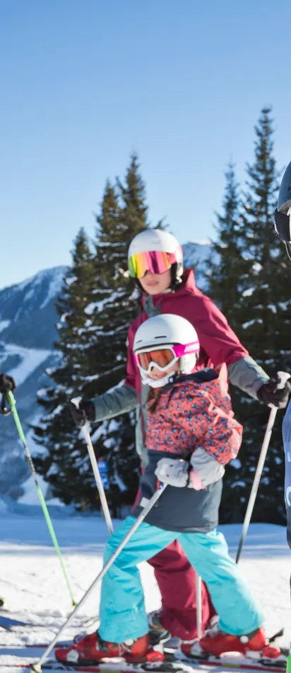 Skiing with children in Saalbach